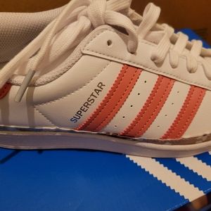 Adidas Superstar